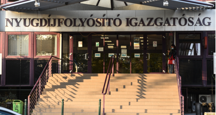 Nyugdíjfolyosító igazgatóság